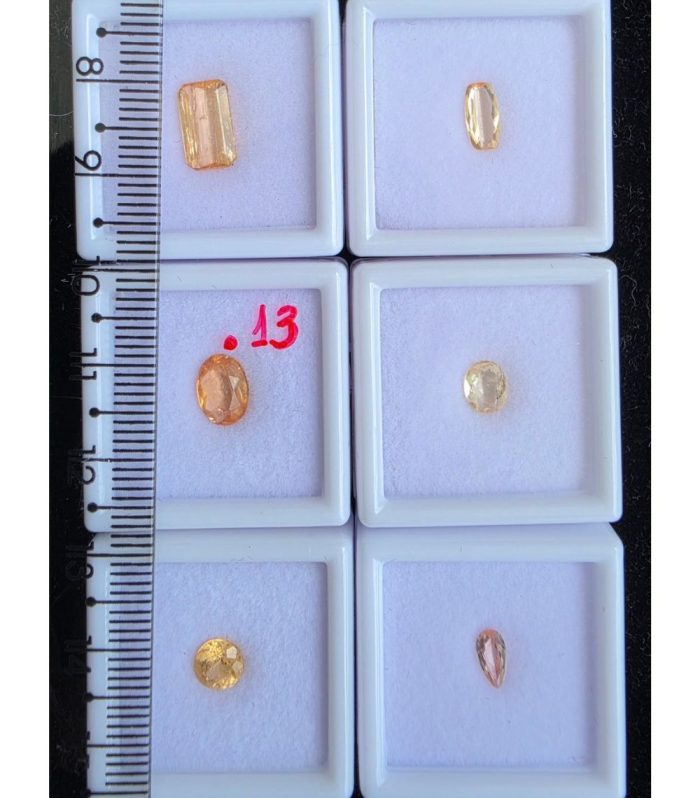 LOTE COM 6 CAIXAS DE TOPAZIO IMPERIAL NATURAL