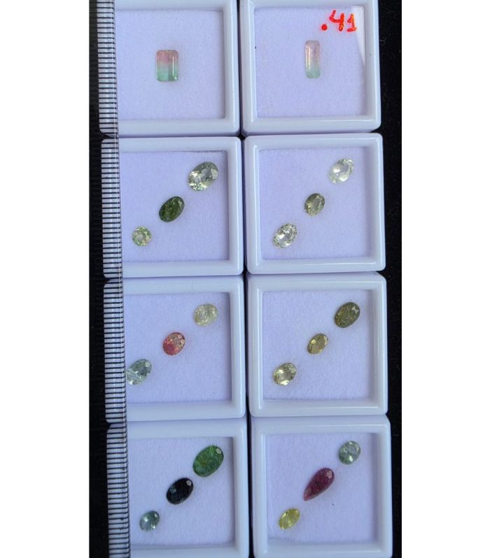 LOTE 8 CAIXAS TURMALINA NATURAL LAPIDADA